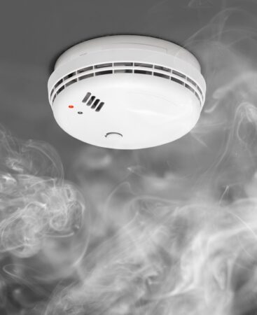 smoke detector of fire alarm in action